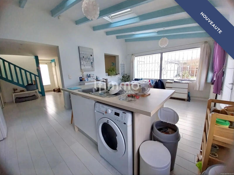 Maison - 96 m² - 3 pièces