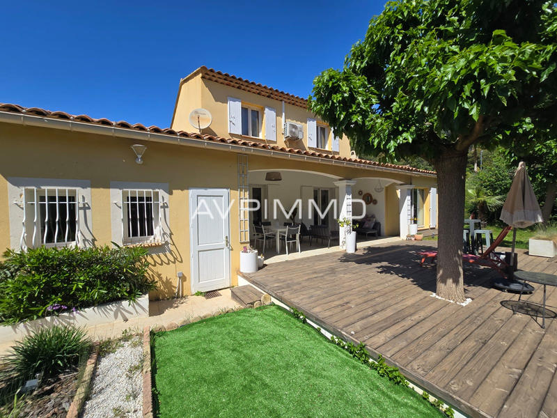 Villa - 145 m² - 4 pièces