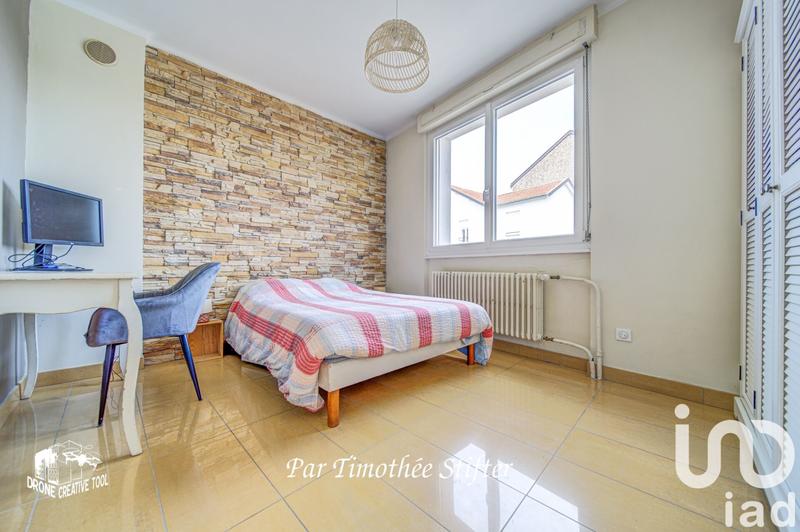 Maison - 136 m² - 6 pièces