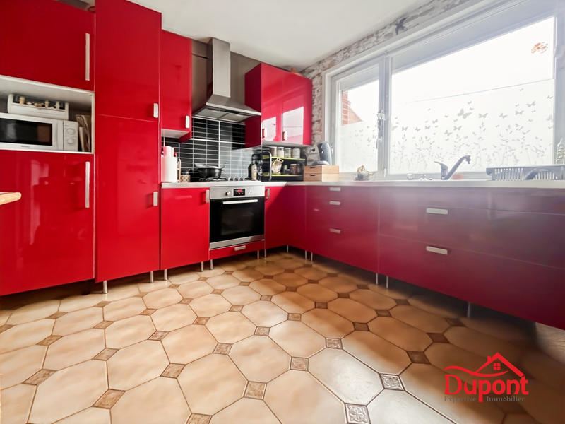 Maison - 100 m² - 5 pièces