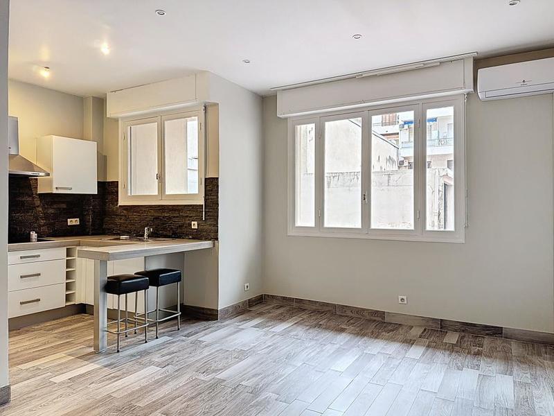 Studio - 35 m² - 1 pièce