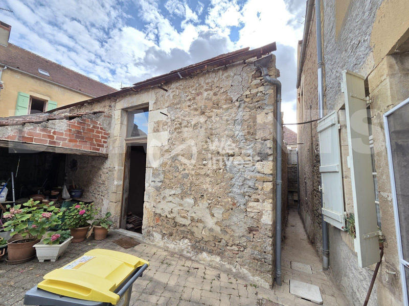 Local commercial - 79 m² - 1 pièce