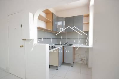 Appartement - 30 m² - 2 pièces