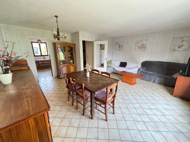 Maison - 98 m² - 5 pièces