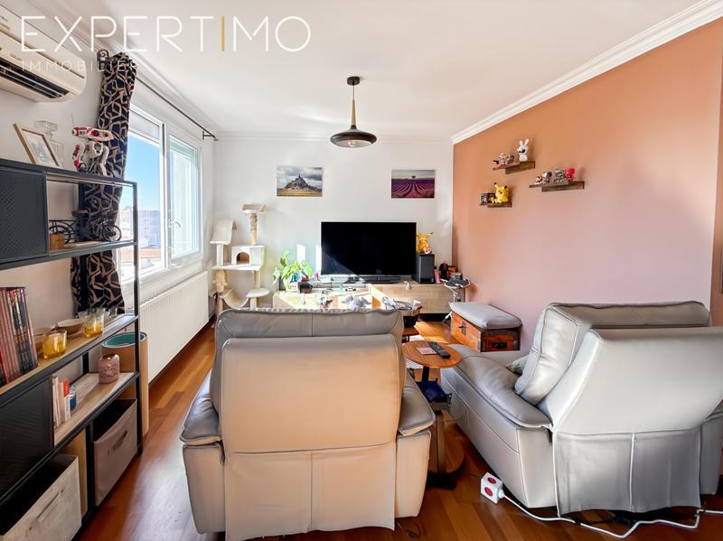 Appartement - 67 m² - 3 pièces