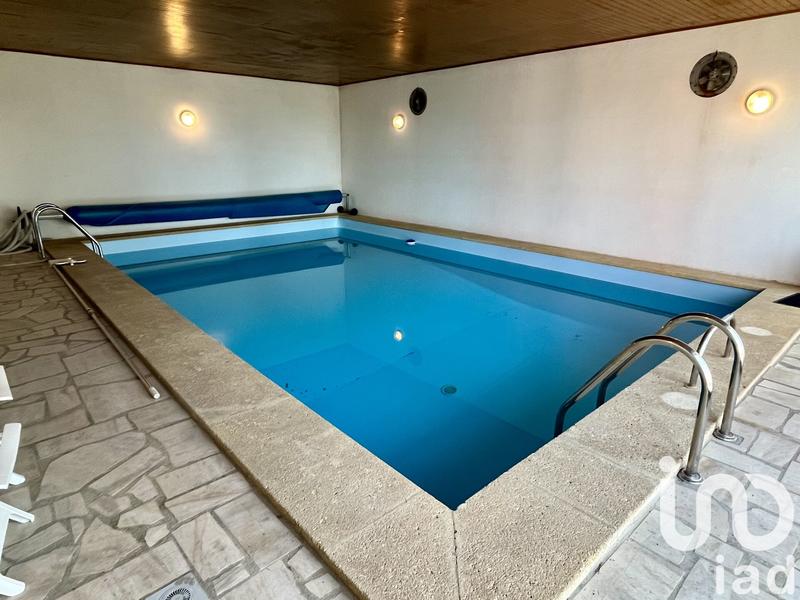 Maison - 223 m² - 6 pièces