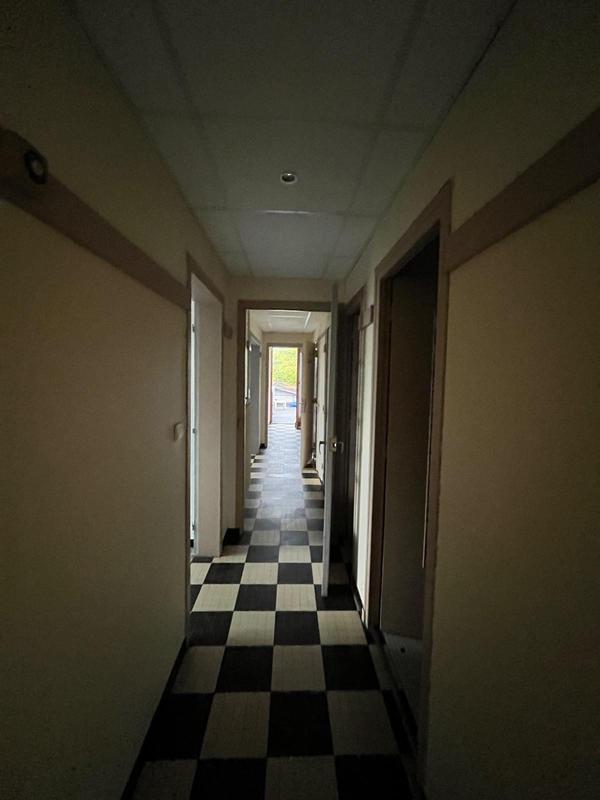 Appartement - 106 m² - 5 pièces