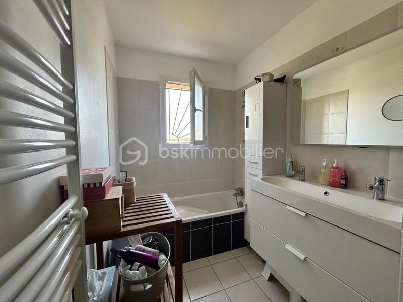 Maison - 89 m² - 5 pièces