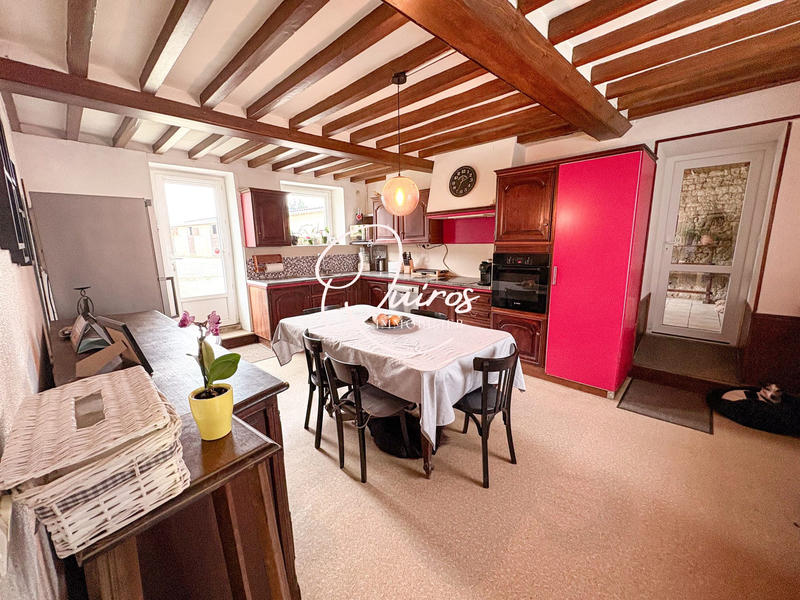 Maison - 160 m² - 5 pièces