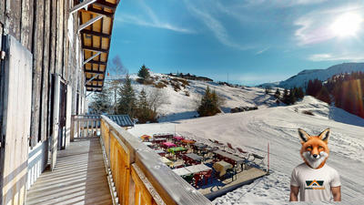 Local commercial - 1 017 m² - 28 pièces