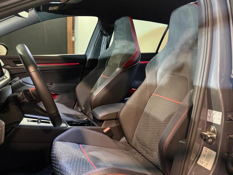 Volkswagen Golf VIII Gti Clubsport 2.0 TSi Dsg7 300ch Harman-Kardon, Volant chauffant, Affichage tête haute