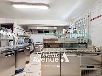 Fonds de commerce - 150 m²