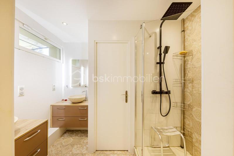 Pavillon - 123 m² - 6 pièces