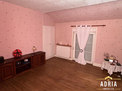 Maison - 93 m² - 4 pièces