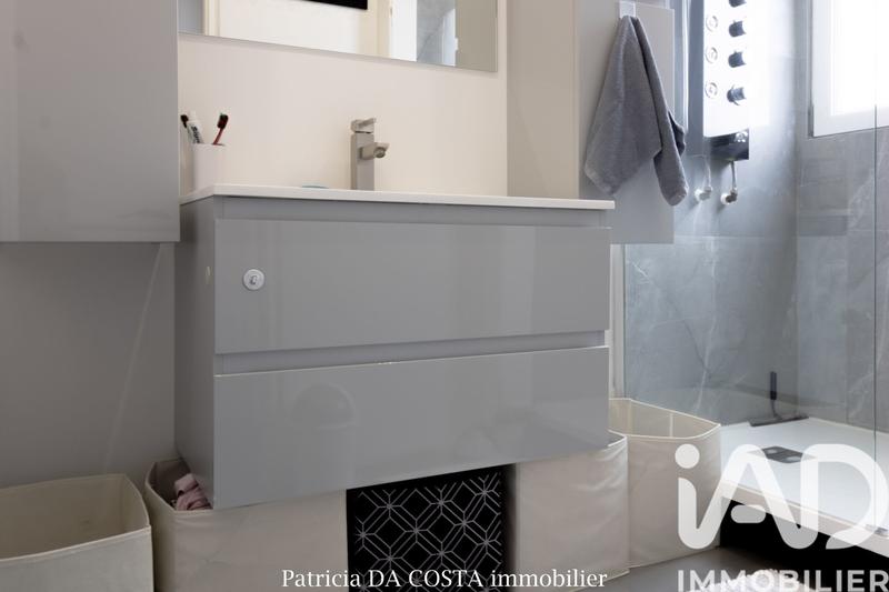 Appartement - 56 m² - 3 pièces