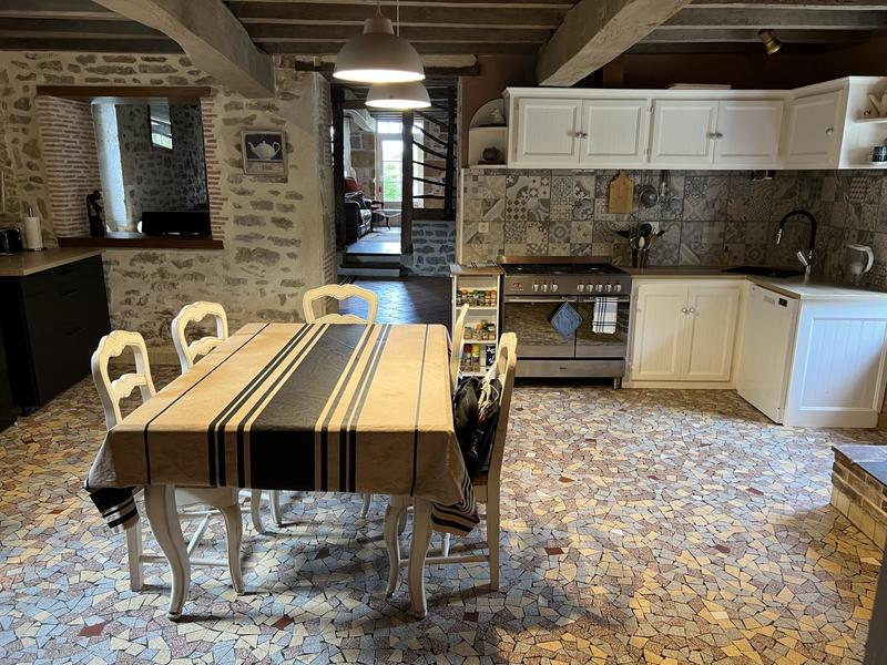 Maison - 190 m² - 4 pièces