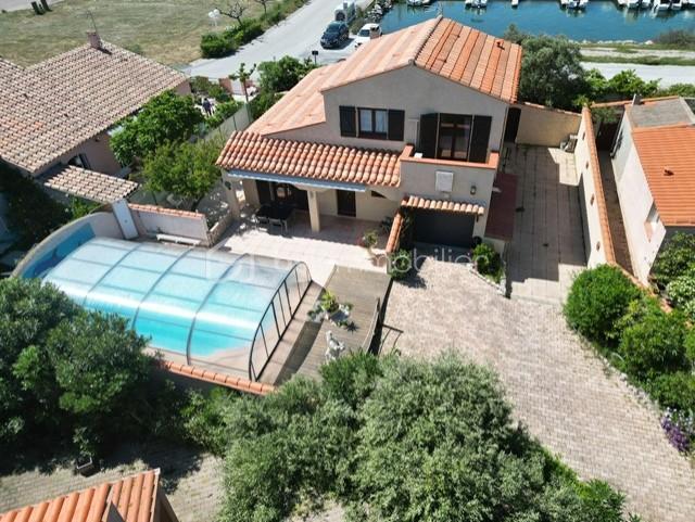 Villa - 137 m² - 5 pièces