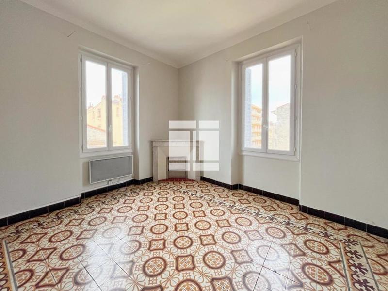 Appartement - 86 m² - 4 pièces