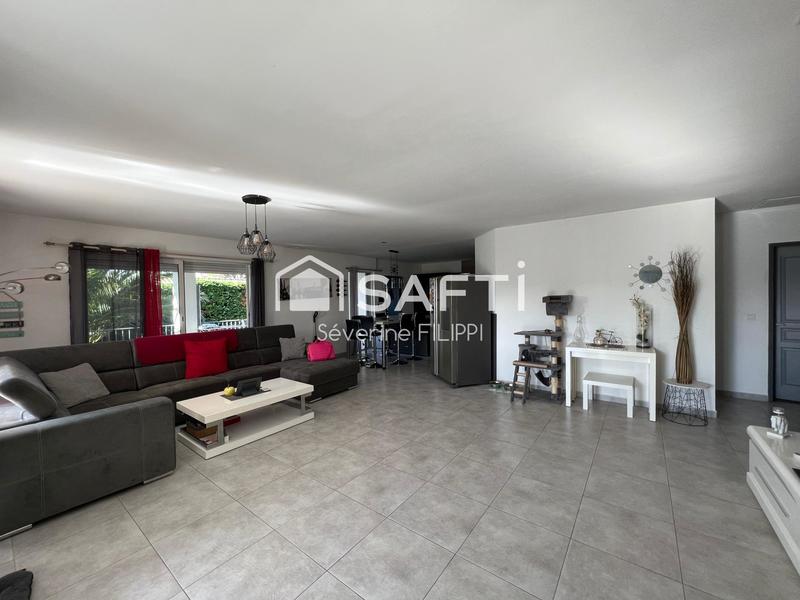 Maison - 114 m² - 4 pièces