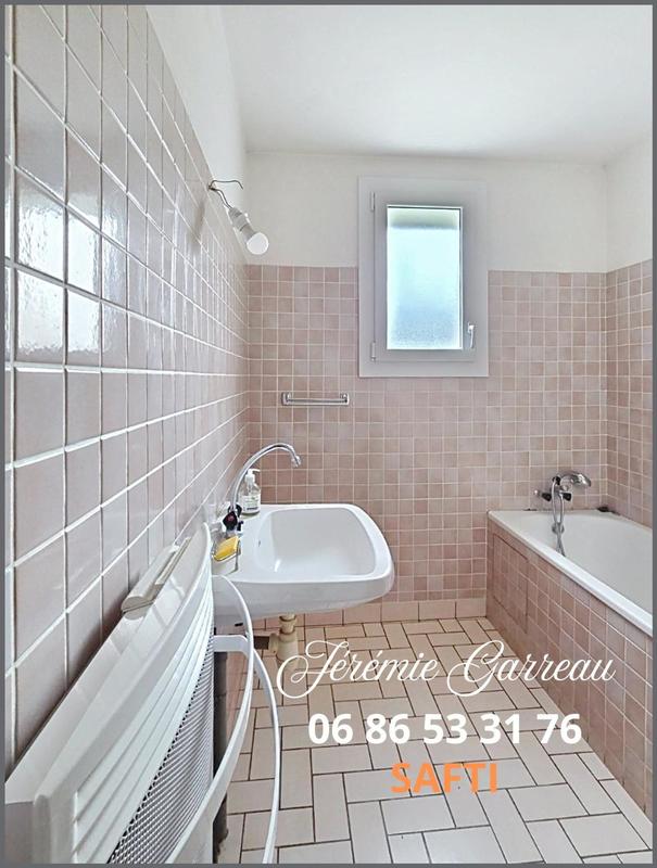 Maison - 80 m² - 4 pièces