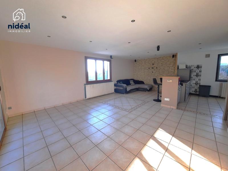 Maison - 99 m² - 4 pièces