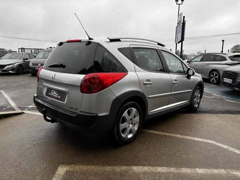 Peugeot 207 Sw 1.4 Vti Premium Outdoor Toit Panoramique + Attelage