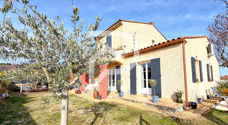 Villa - 164 m² - 8 pièces