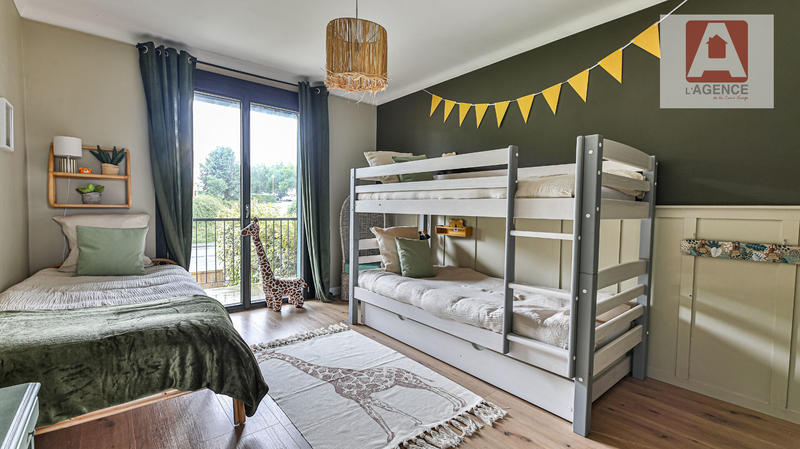 Maison - 175 m² - 7 pièces