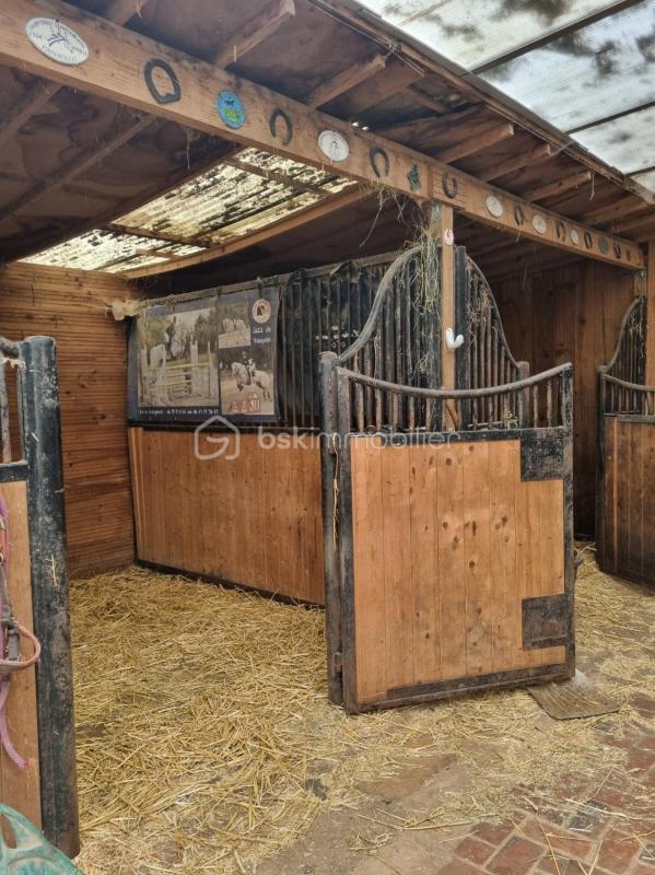 Maison - 203 m² - 8 pièces