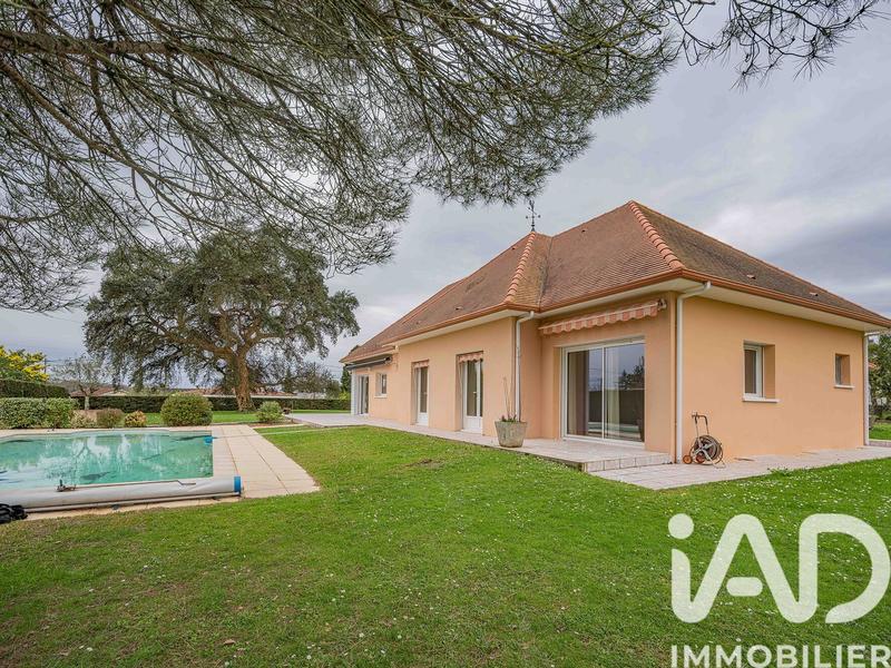 Maison - 150 m² - 5 pièces