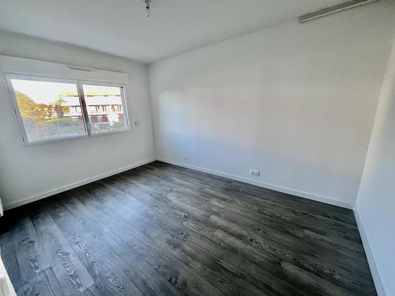 Appartement ancien - 69 m² - 3 pièces