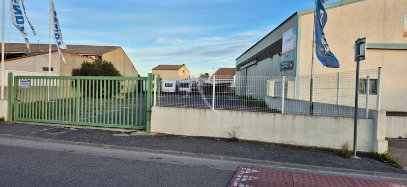 Local d'activité / Entrepôt - 550 m²