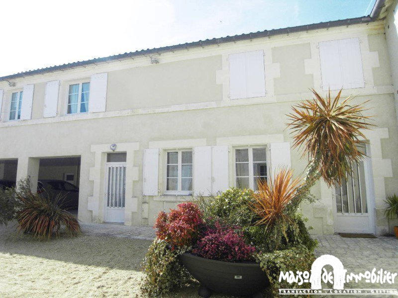 Appartement - 80 m² - 3 pièces