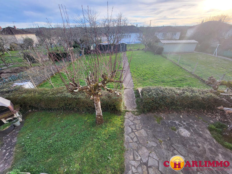 Maison traditionnelle - 108 m² - 4 pièces