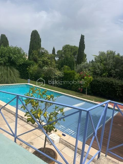 Maison d'architecte - 190 m² - 6 pièces