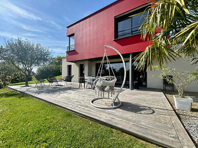 Maison - 130 m² - 5 pièces