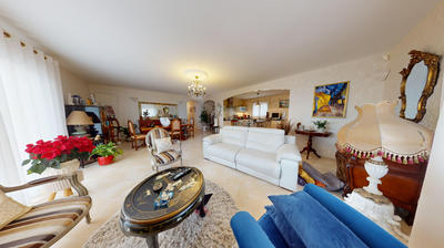 Maison - 118 m² - 4 pièces