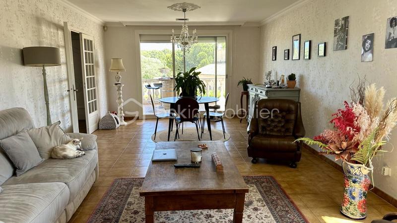 Villa - 280 m² - 9 pièces