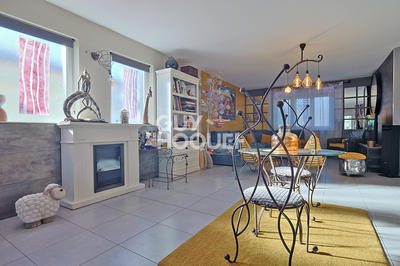 Maison - 163 m² - 7 pièces