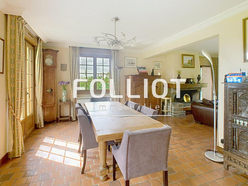 Maison - 140 m² - 6 pièces