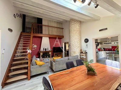 Maison - 162 m² - 6 pièces