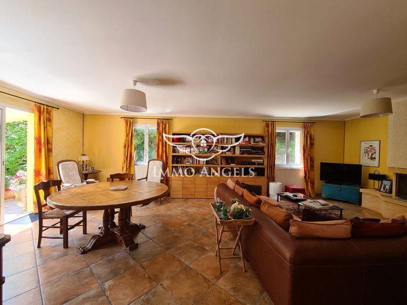 Maison - 128 m² - 5 pièces