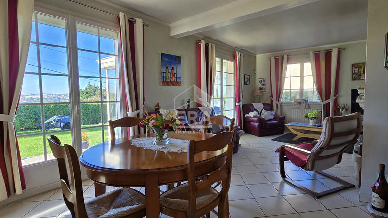 Maison - 119 m² - 6 pièces