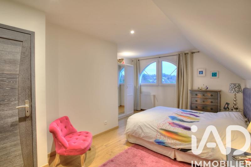 Maison - 145 m² - 6 pièces