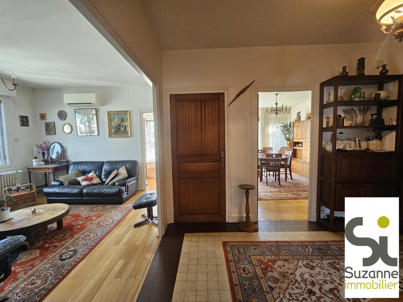 Appartement - 91 m² - 4 pièces