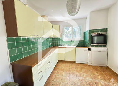 Maison - 122 m² - 5 pièces