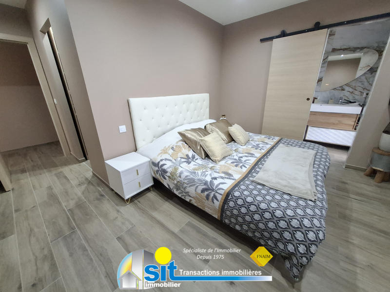 Villa - 200 m² - 7 pièces