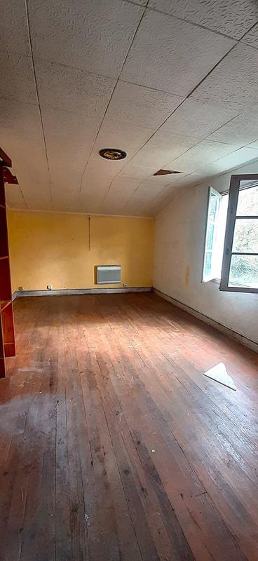 Maison ancienne - 243 m² - 11 pièces