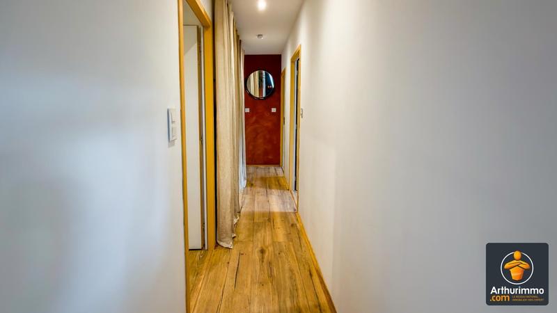 Maison - 95 m² - 4 pièces