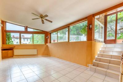 Appartement - 110 m² - 5 pièces